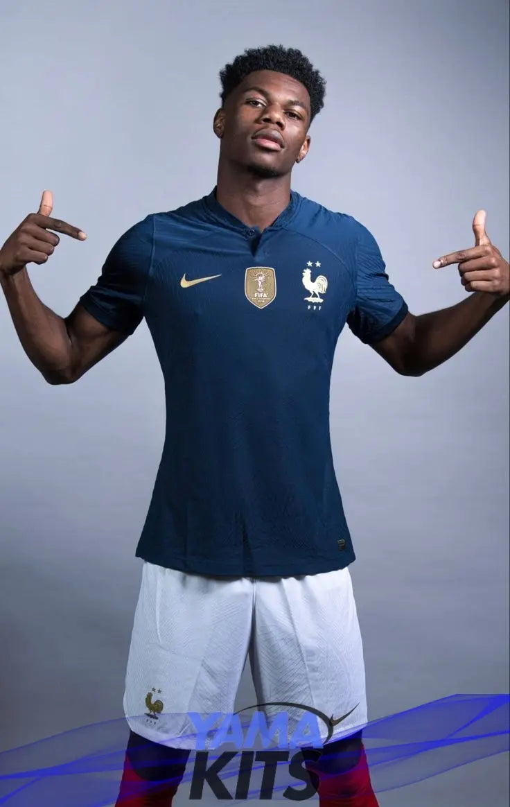 PSG-2025-Le-luxe-parisien-au-service-du-football Yamakits