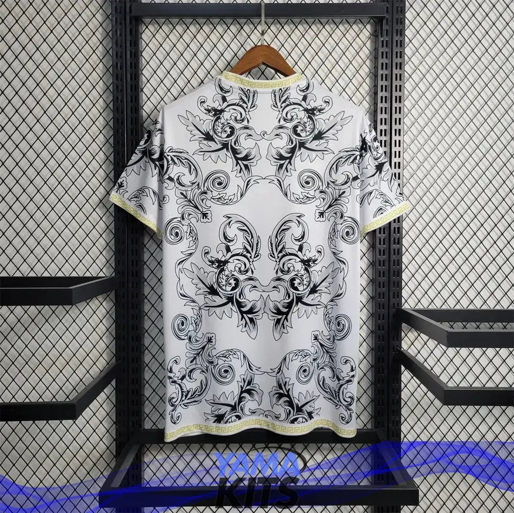 Maillot Italie concept « VERSACE » blanc 2023/2024 YamaKits