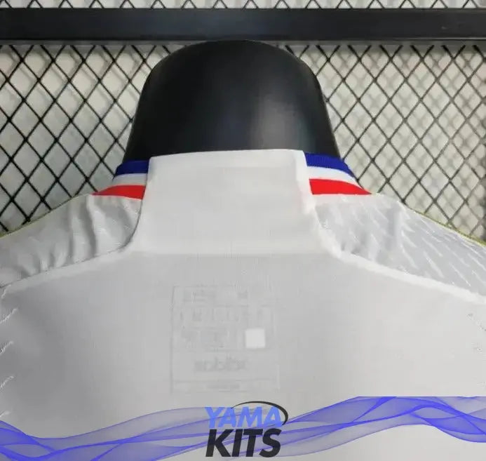 MAILLOT OLYMPIQUE LYONNAIS DOMICILE 2023/2024 Version Player - YamaKits