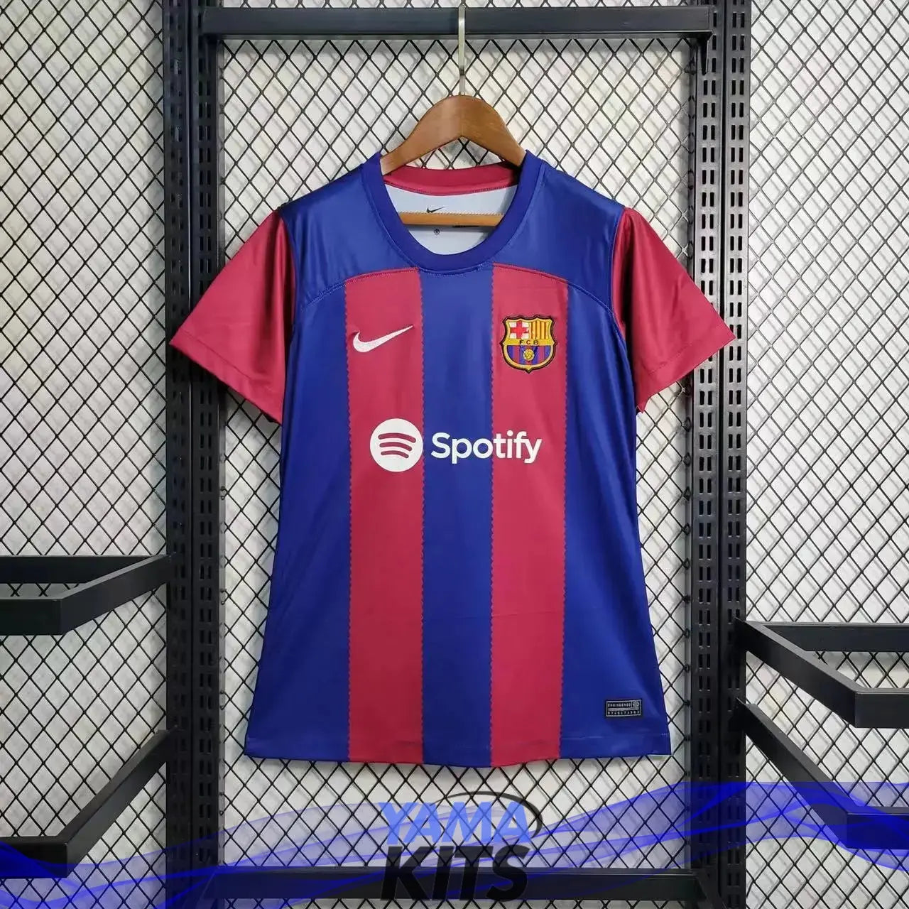 Maillot Femme Barcelone Domicile 2023/2024 - YamaKits