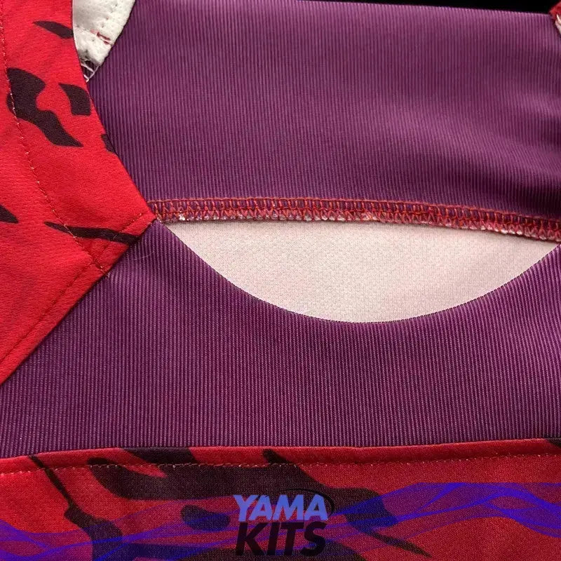 Maillot Paris Saint-Germain concept « rouge » 2024/2025 - YamaKits