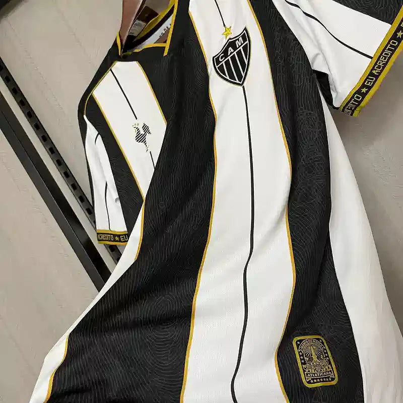 Maillot Atlético Mineiro concept "Blanc,Noir" 2025/2026 YamaKits Foot
