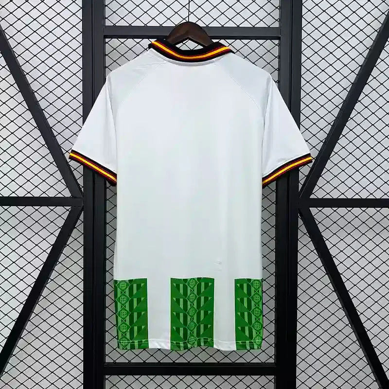 Maillot Real Betis domicile 2025/2026 YamaKits Foot