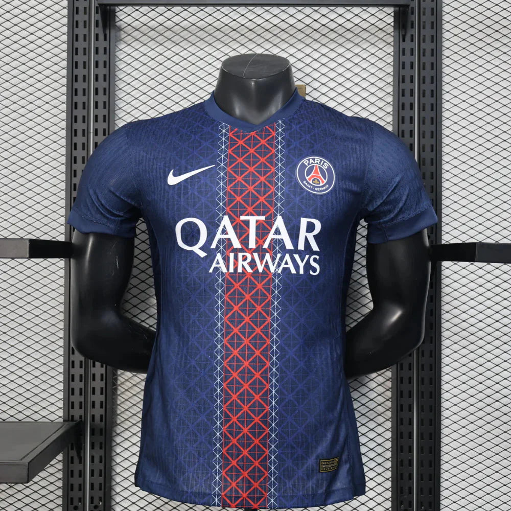 MAILLOT PARIS SG DOMICILE 2025/2026 Version Player YamaKits Foot