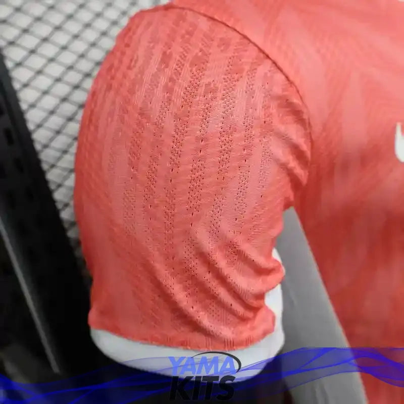 MAILLOT BARCELONE CONCEPT "rose, blanc" 2025/2026 Version Player YamaKits Foot