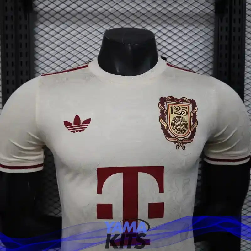 MAILLOT BAYERN MUNICH 125 ème ANNIVERSAIRE "Blanc" 2025/2026 Version Player YamaKits Foot