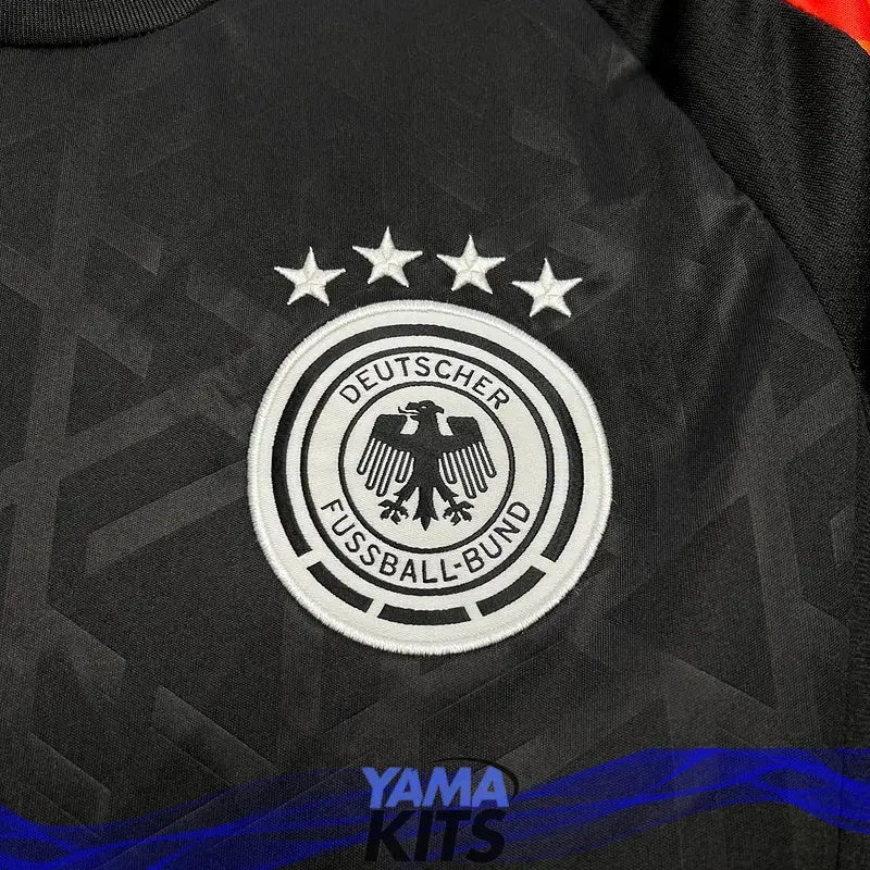 MAILLOT D'ENTRAÎNEMENT D'AVANT-MATCH ALLEMAGNE EURO 2024 YamaKits Foot