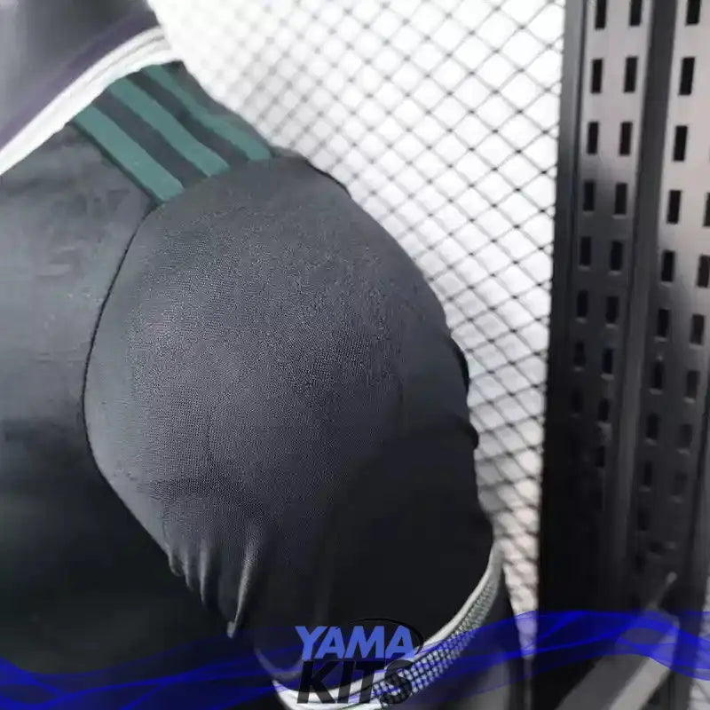 MAILLOT JUVENTUS EXTERIEUR "noir" 2025/2026 YamaKits Foot