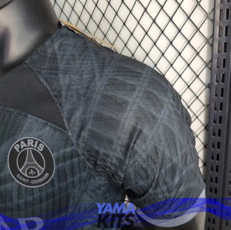 MAILLOT PARIS SG CONCEPT "Black" 2023/2024 Version Player YamaKits Foot