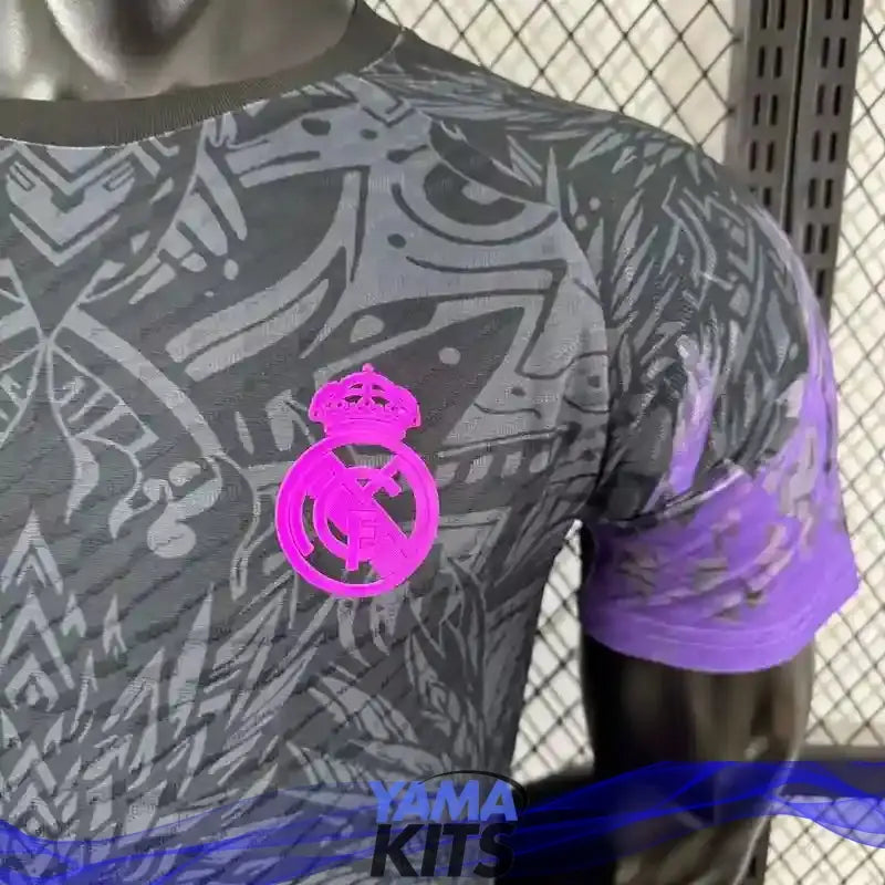 MAILLOT REAL MADRID CONCEPT "Dragons violet" 2025/2026 Version Player YamaKits Foot