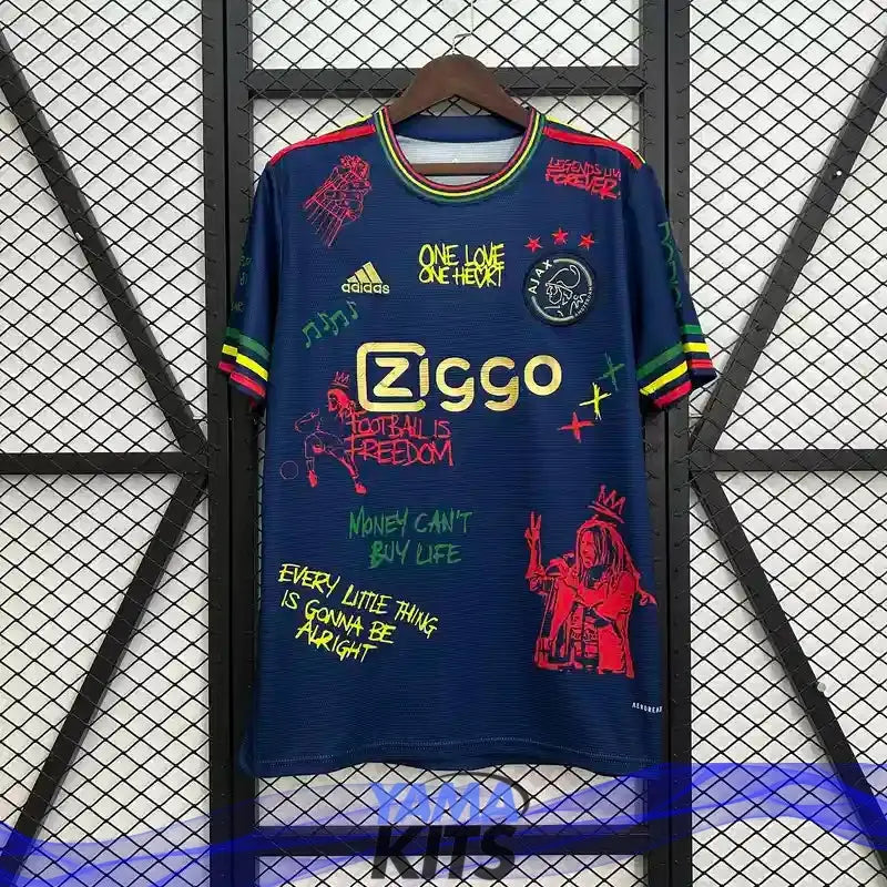 Maillot Ajax concept "Bob Marley, bleu" 2025/2026 YamaKits Foot
