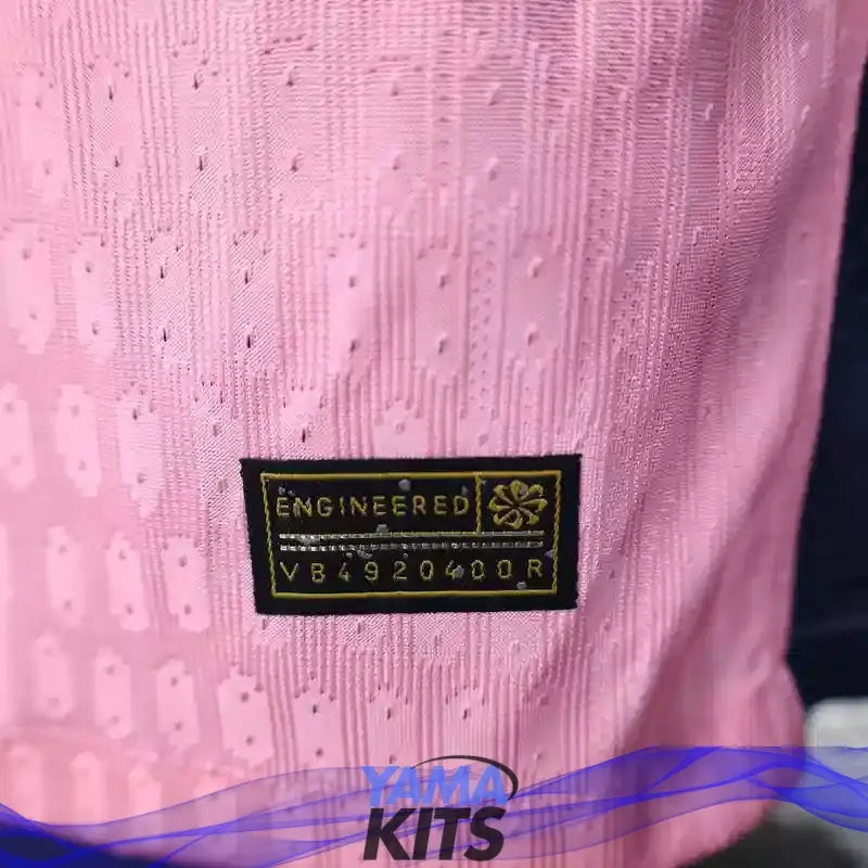 Maillot Barcelone concept "Rose" 2025/2026 Version Player YamaKits Foot