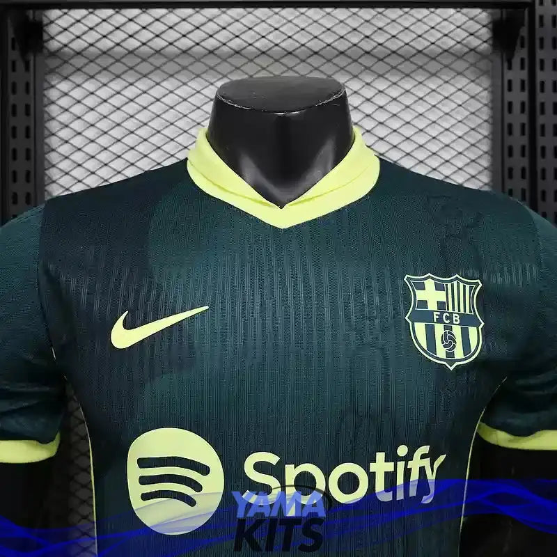 Maillot Barcelone concept "Vert" 2025/2026 Version Player YamaKits Foot