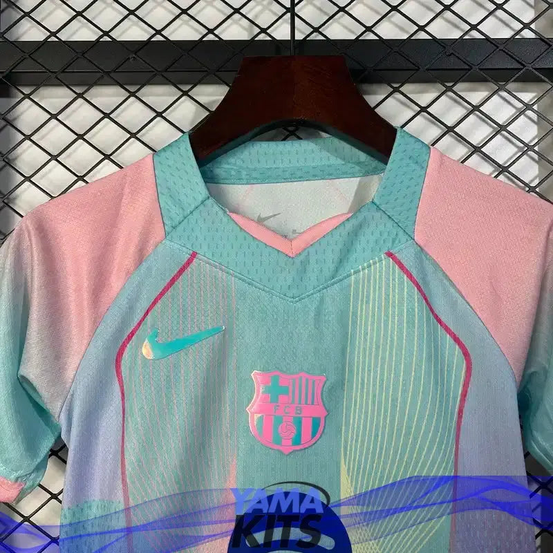 Maillot Barcelone enfant concept "Multicolor" 2025/2026 YamaKits Foot