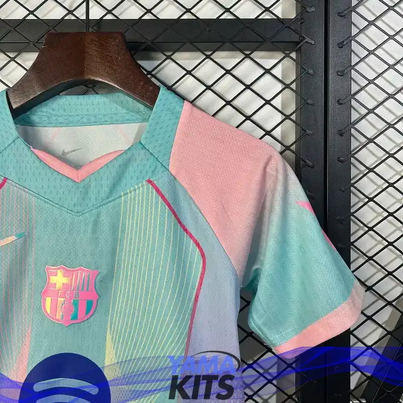 Maillot Barcelone enfant concept "Multicolor" 2025/2026 YamaKits Foot