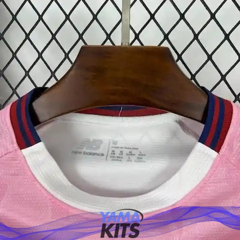 Maillot Bayern Leverkusen extérieur "Rose" 2025/2026 YamaKits Foot
