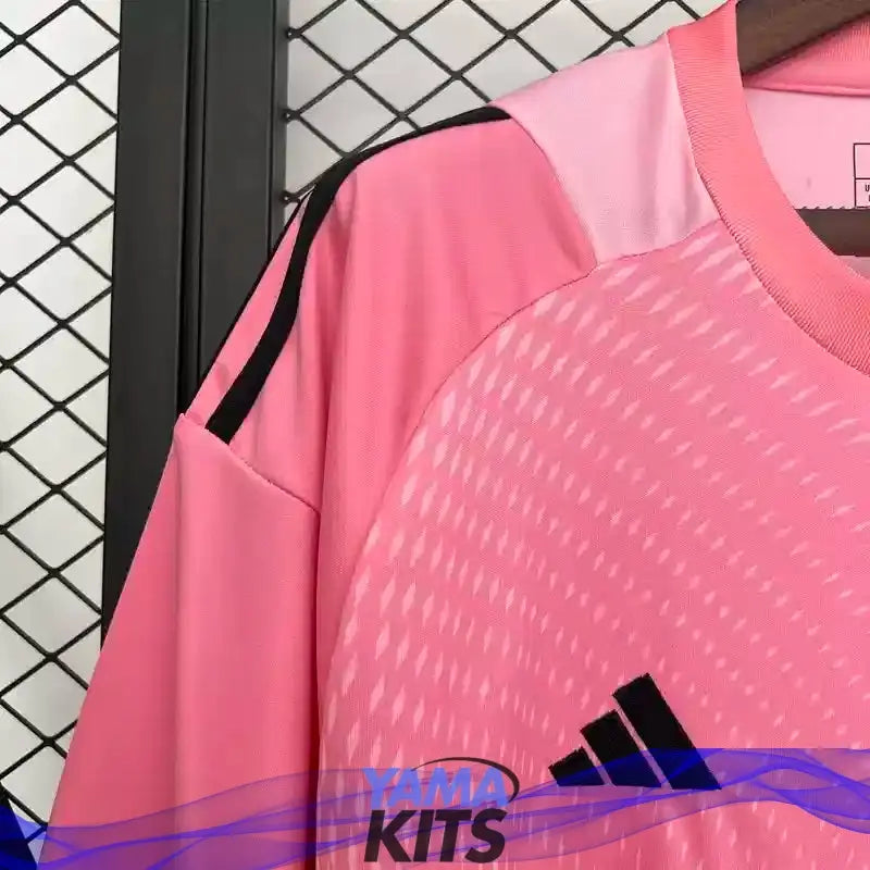 Maillot Benfica concept "rose" 2025/2026 YamaKits Foot
