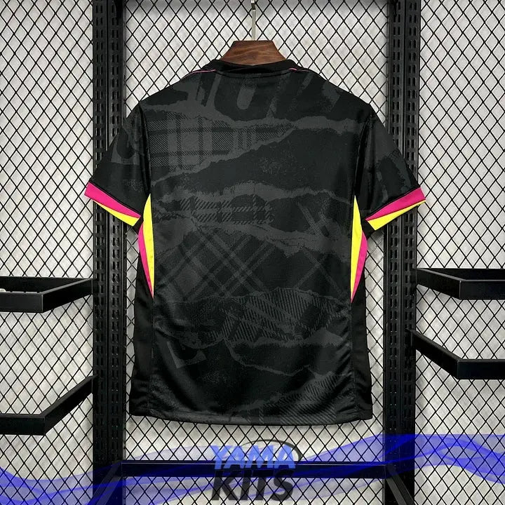 Maillot Chelsea Third "Noir, rose" 2024/2025 YamaKits Foot
