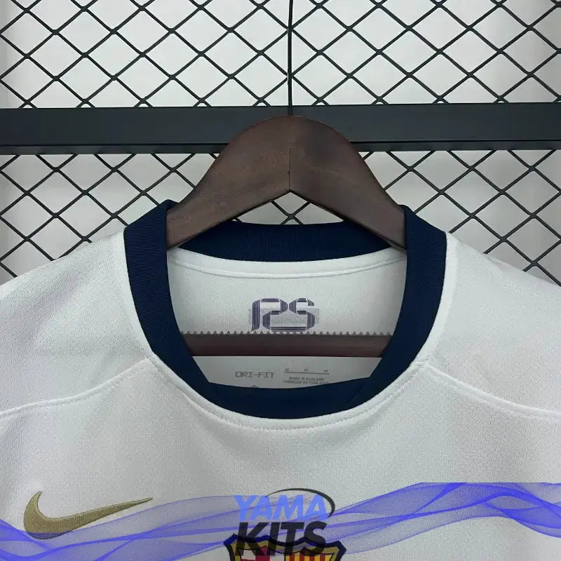 Maillot FC Barcelone concept "Blanc" 2025/2026 YamaKits Foot