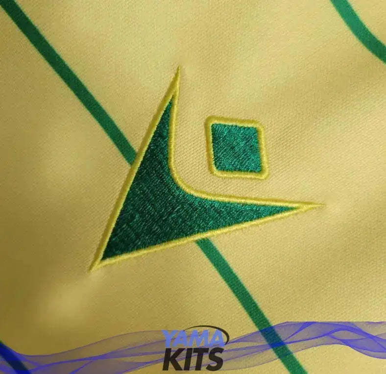 Maillot FC Nantes 80ème Aniverssaire 2023/2024 YamaKits Foot