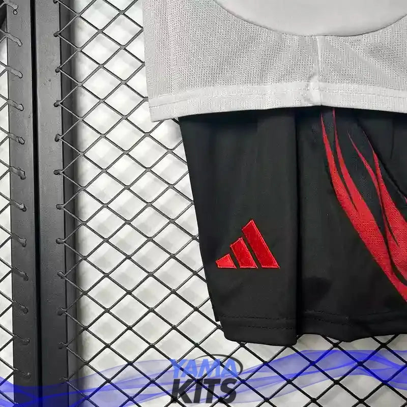 Maillot Flamengo enfant extérieur 2025/2026 YamaKits Foot