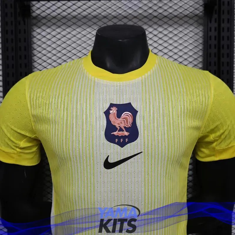 Maillot France Gardien "jaune" 2025/2026 Version Player YamaKits Foot