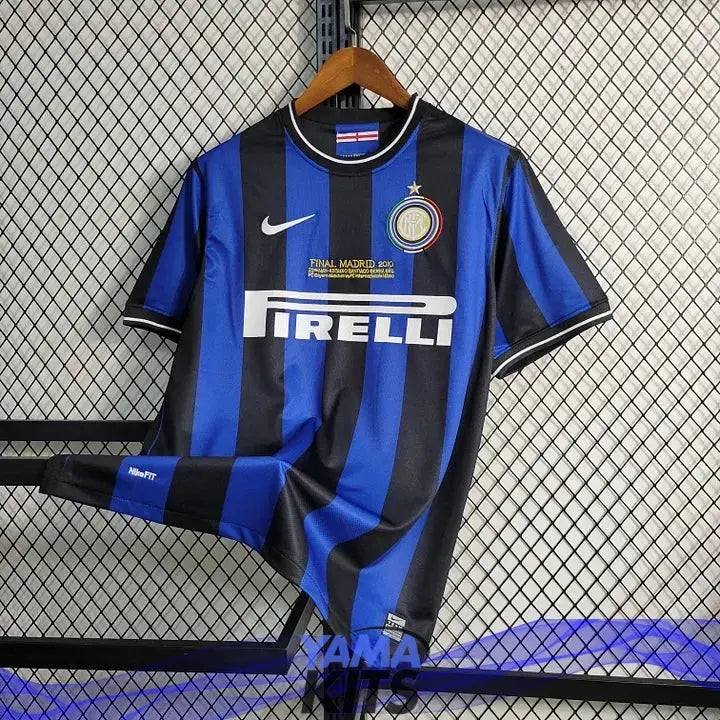 Maillot Inter Milan RETRO domicile 2009/2010 YamaKits Foot