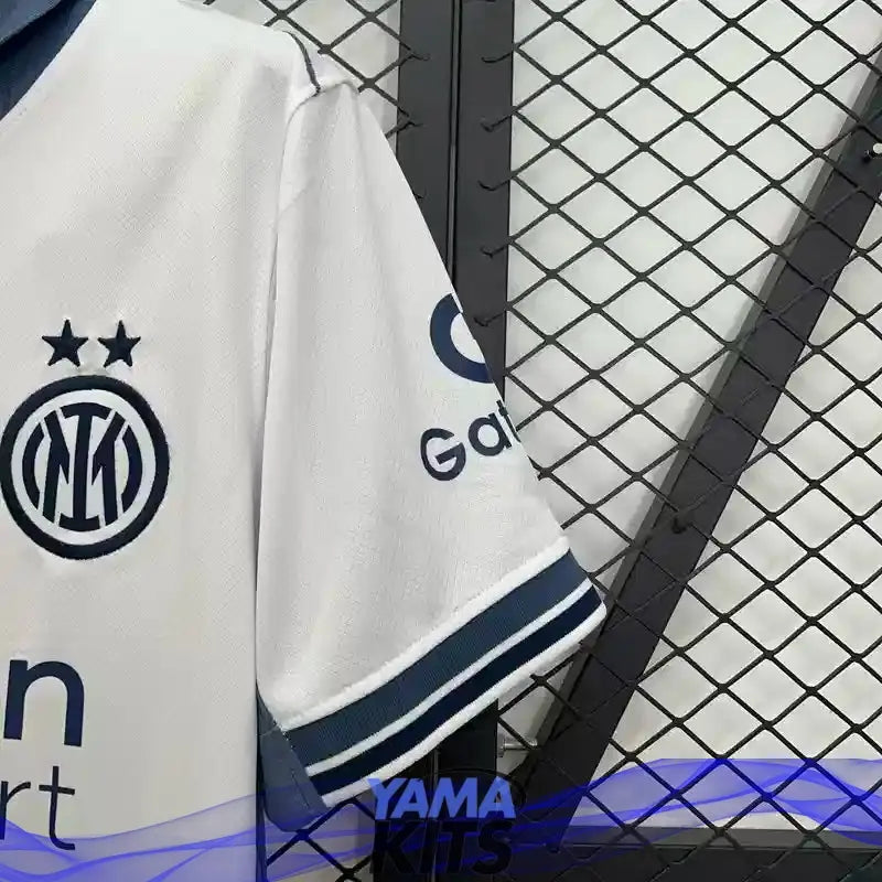 Maillot Inter Milan concept 2025/2026 YamaKits Foot