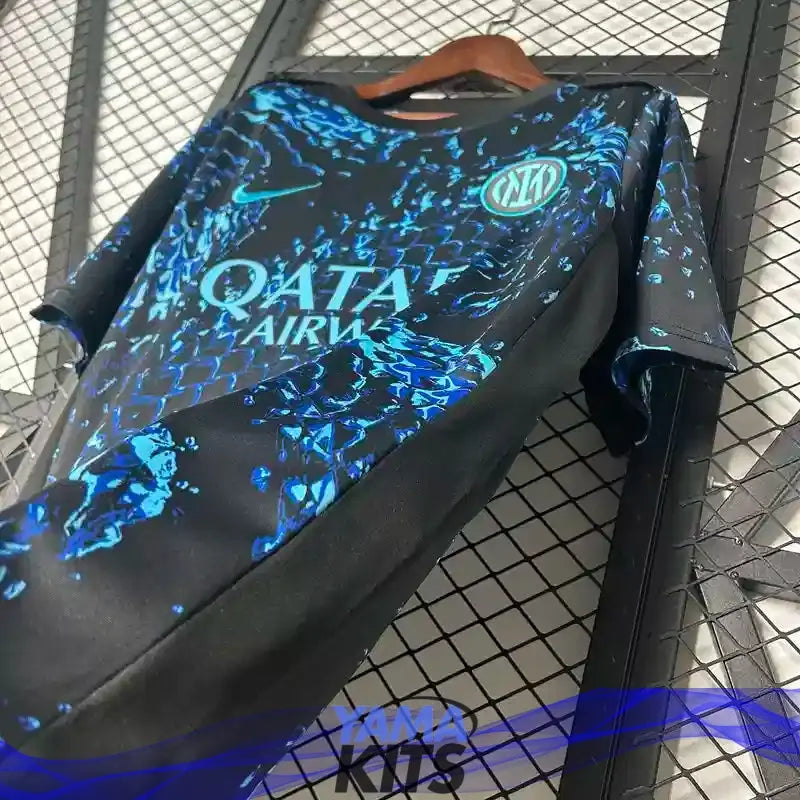 Maillot Inter Milan concept "Bleu serpent" 2025/2026 YamaKits Foot