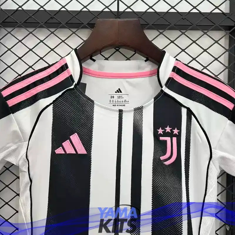 Maillot Juventus enfant domicile 2025/2026 YamaKits Foot