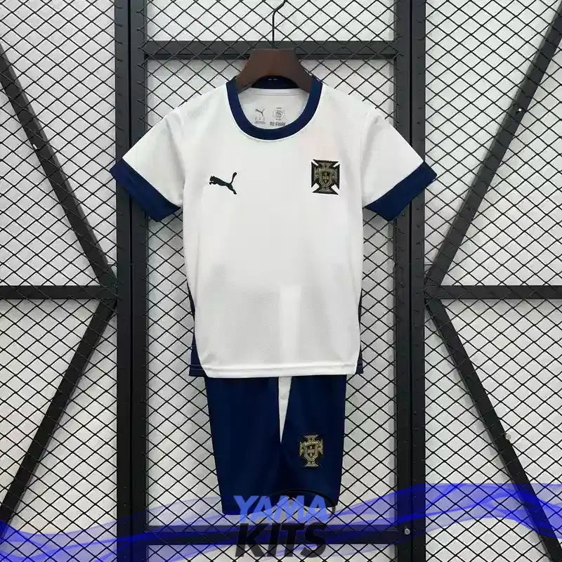 Maillot Portugal enfant entrainement "blanc" 2025/2026 YamaKits Foot