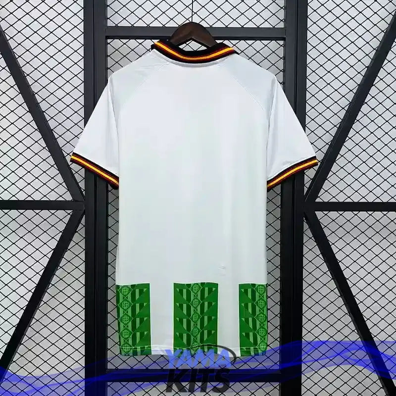 Maillot Real Betis domicile 2025/2026 YamaKits Foot