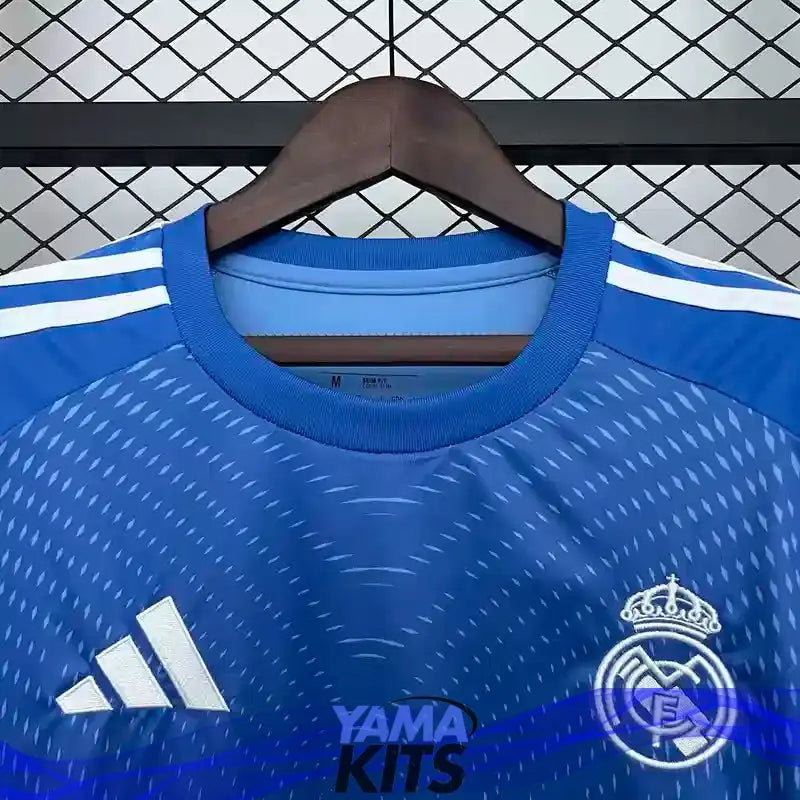 Maillot Real Madrid Gardien de but "Bleu" 2025/2026 YamaKits Foot