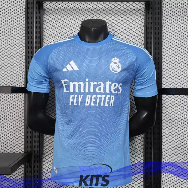 Maillot Real Madrid concept "Bleu" 2025/2026 Version Player YamaKits Foot