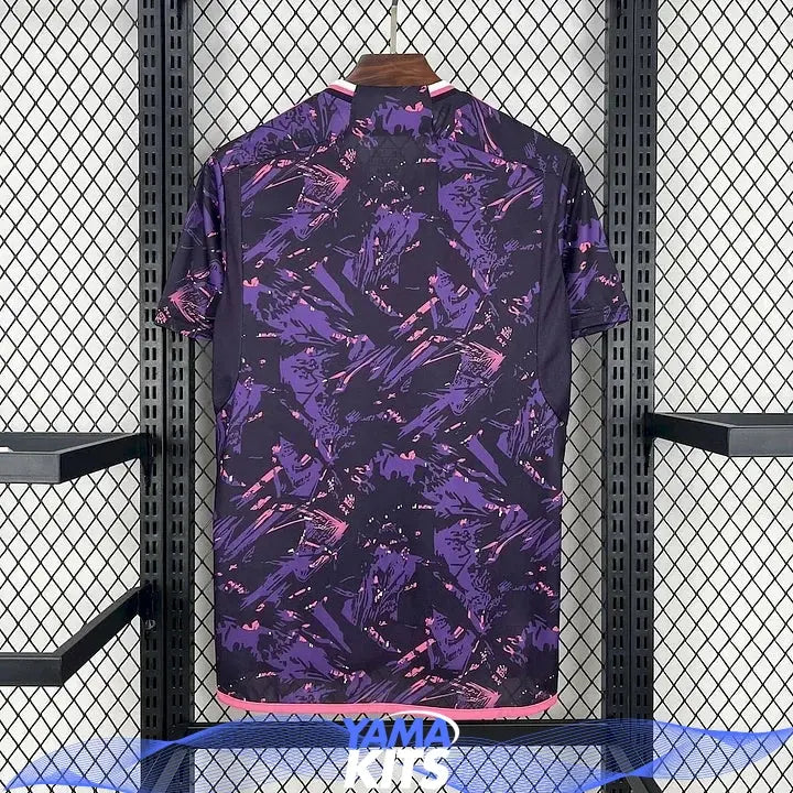 Maillot Real Madrid concept "Rose" 2024/2025 Yamakits