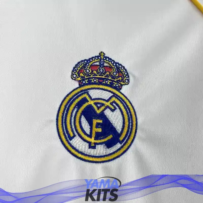 Maillot Real Madrid domicile 2025/2026 YamaKits Foot