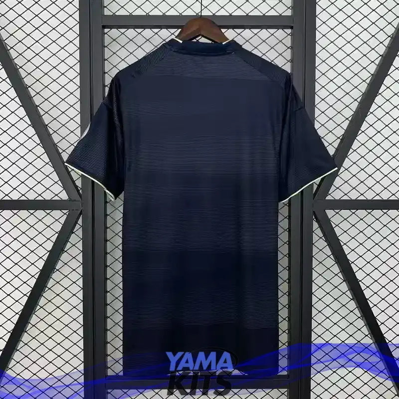 Maillot Real Madrid extérieur 2025/2026 YamaKits Foot