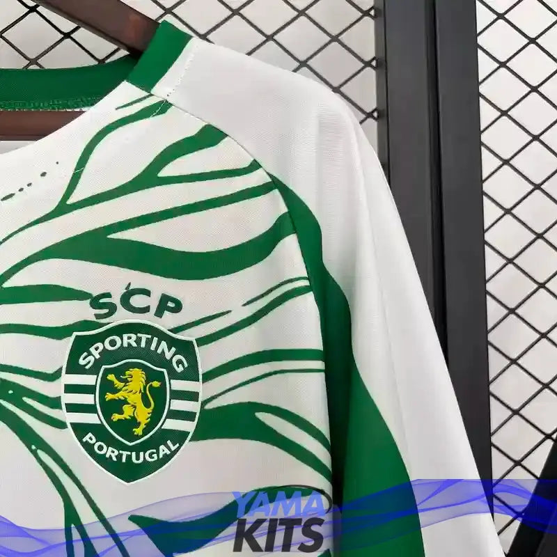 Maillot Sporting Lisbonne concept "Lion" 2025/2026 YamaKits Foot