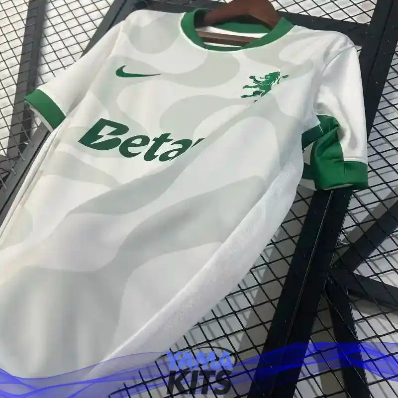 Maillot Sporting extérieur Sporting Lisbonne 2025/2026 YamaKits Foot