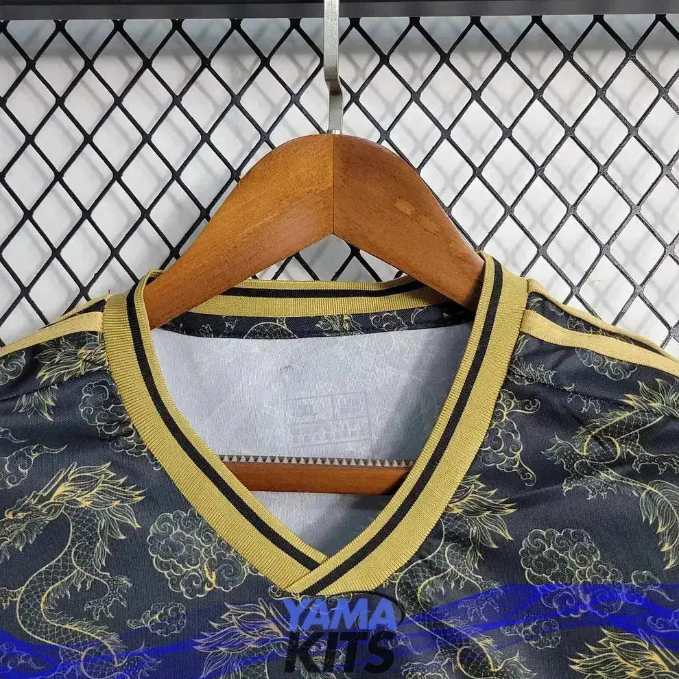 Maillot du Japon "Black Golden Dragon" - YamaKits
