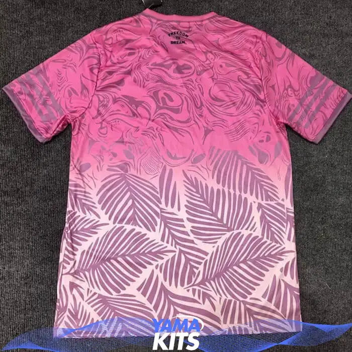 Maillot inter miami concept « rose » 2024/2025 YamaKits Foot