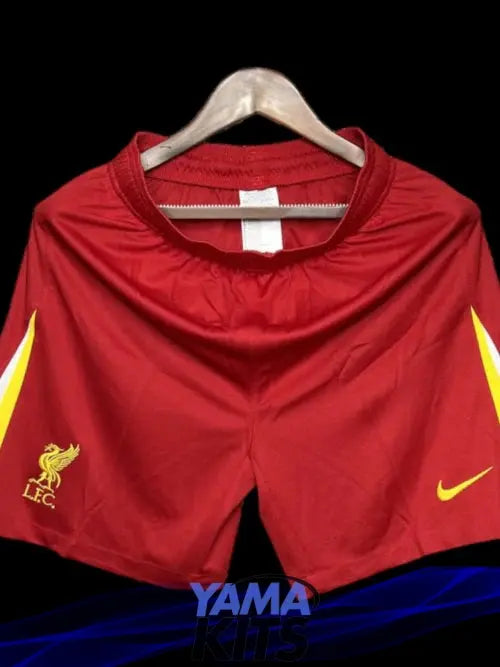 Short Liverpool 2024-2025
