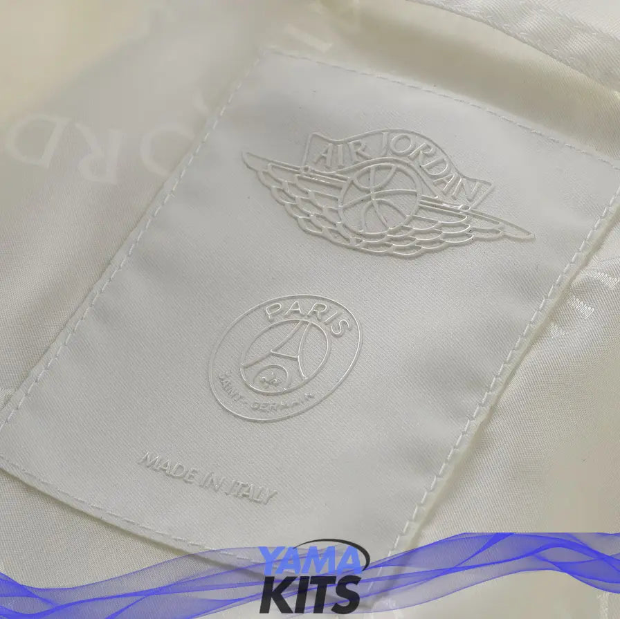 Veste Paris SG x Jordan "Blanche" exclusive YamaKits