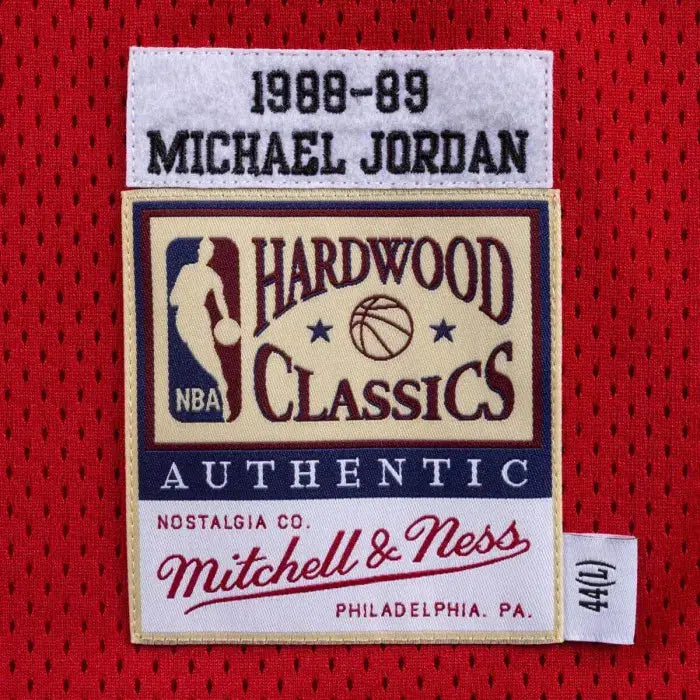 Maillot NBA Michael Jordan Chicago Bulls Rouge '88 Mitchell & Ness - Édition The Shot - YamaKits