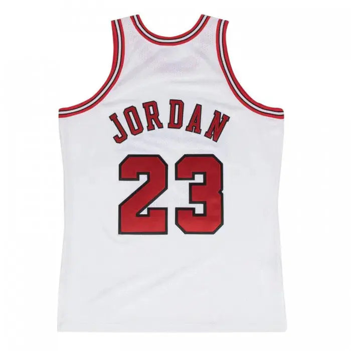 Maillot NBA Michael Jordan Chicago Bulls Blanc '97 Mitchell & Ness - Édition Domicile - YamaKits