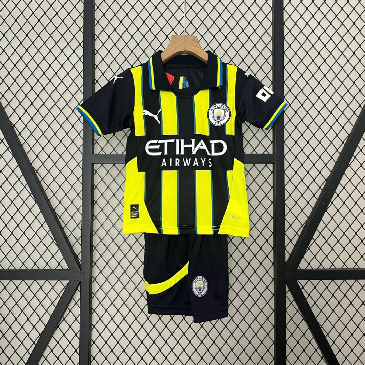 Kit Enfant Manchester City extérieur 2024-25 Maison To Sport