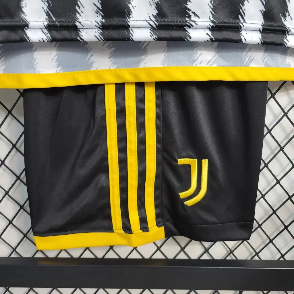 Maillot Juventus enfant Domicile 20233/2024