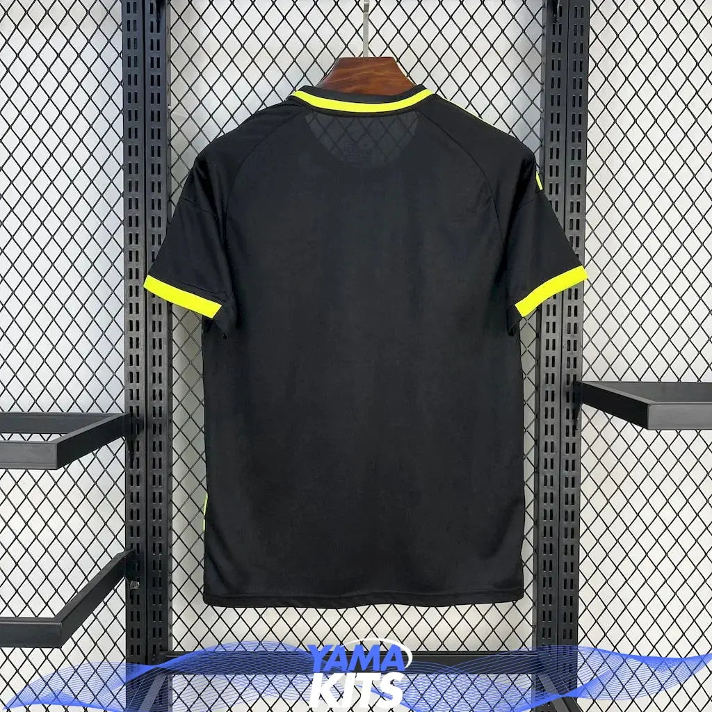 Maillot Real Madrid concept 2025-26 Maison To Sport