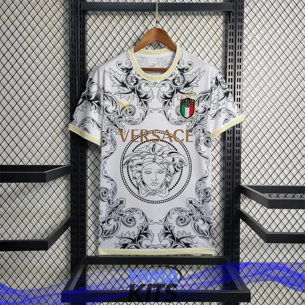 Maillot Italie concept « VERSACE » blanc 2023/2024 YamaKits