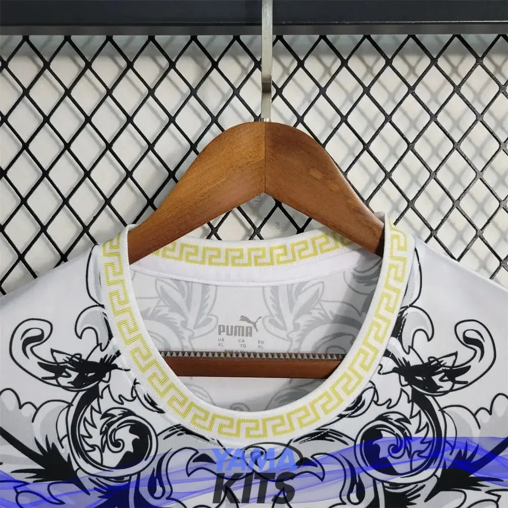 Maillot Italie concept « VERSACE » blanc 2023/2024 YamaKits
